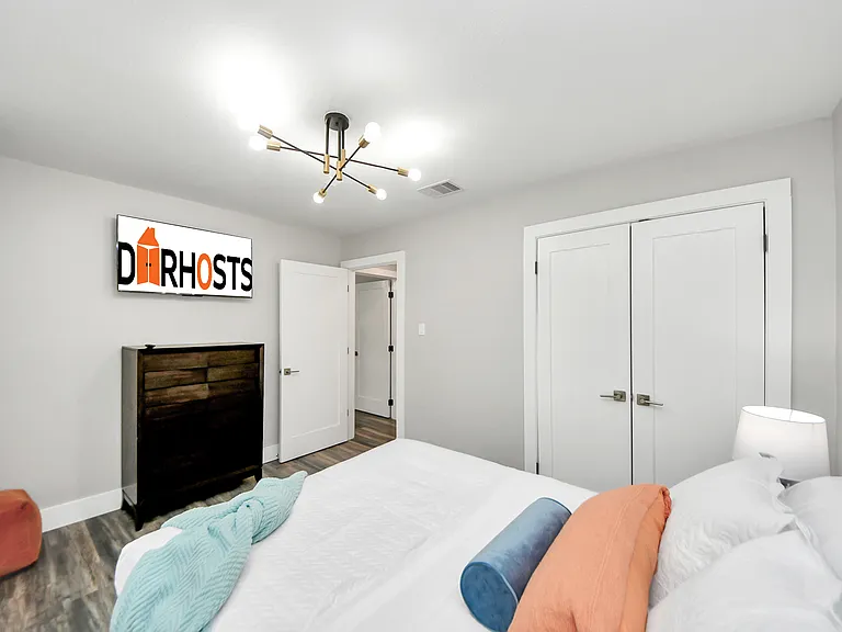 Woodcrest Dr — Photo 14