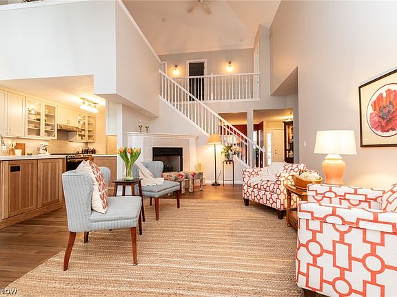 5th image of 5608 S Greenway Ct #A