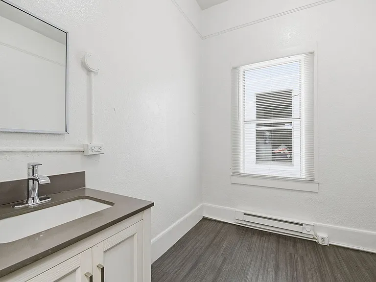 706 Kearny St #127 — Photo 2
