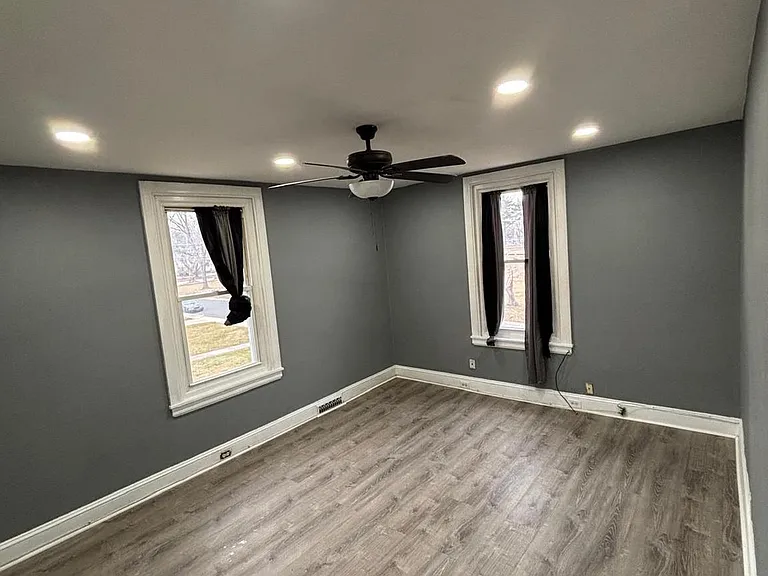 921 Woodland Ave #2 — Photo 4