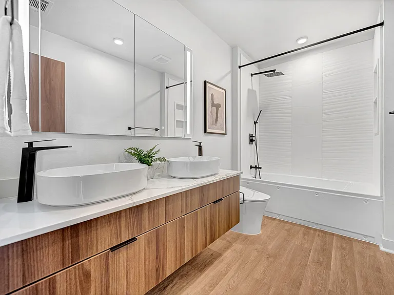 1102 Emilia Ave — Photo 14