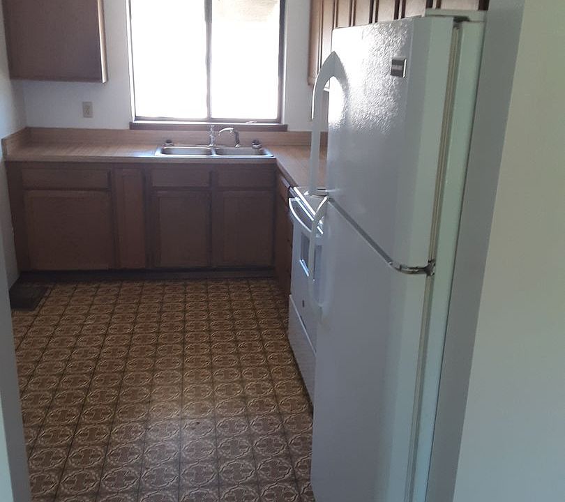 1st image of 30 Ash St #D