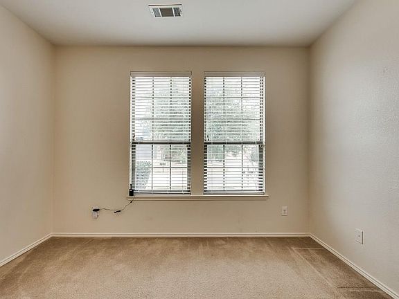 4th image of 4429 Nature Dr