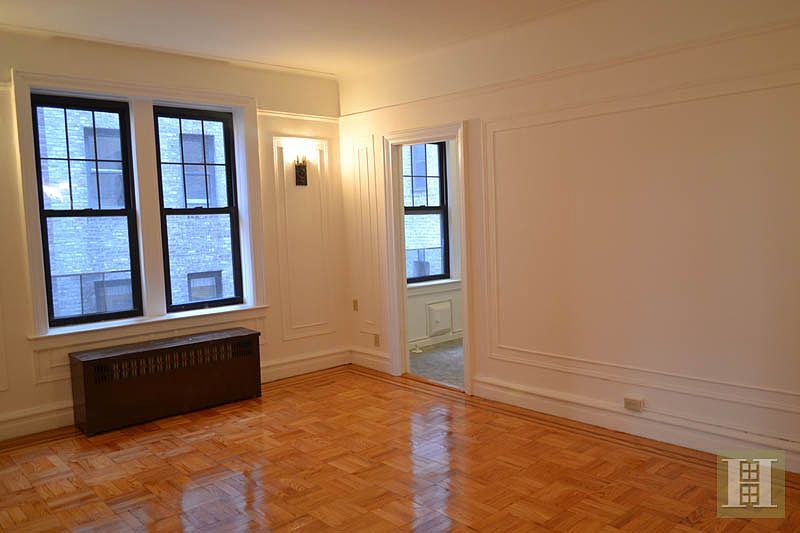 2nd image of 196 Pinehurst Ave APT 2H