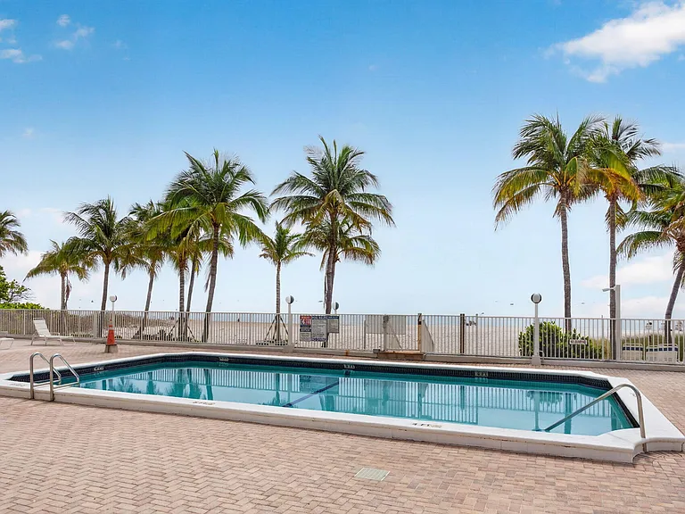 1000 S Ocean Blvd #5J — Photo 20