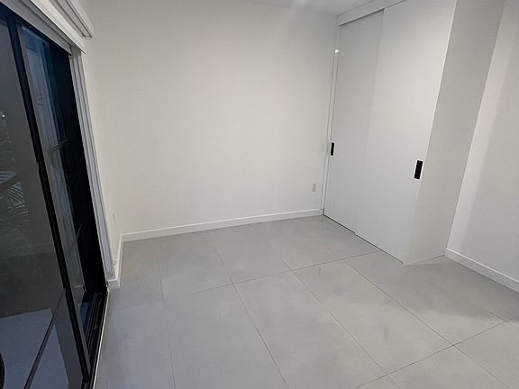 4th image of 1373 NW 3rd St #1