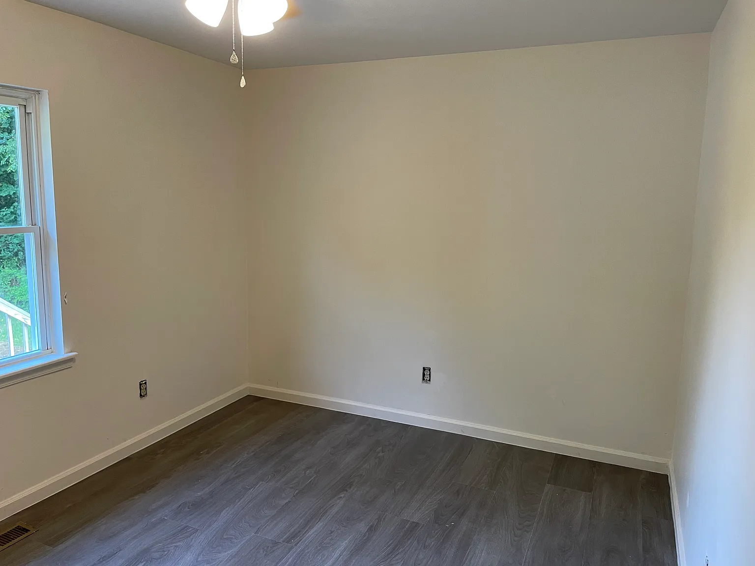 182 Veney Ln — Photo 4
