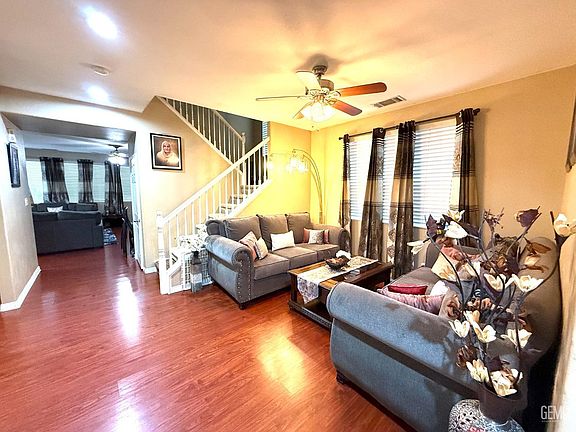 5th image of 12107 Marigold Dr
