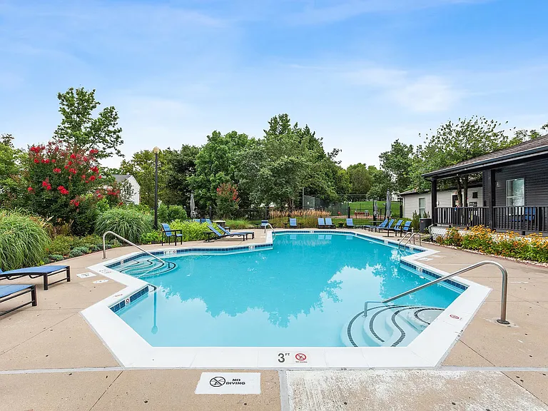Dive into relaxation at Eagle Rock Apartments at Abingdon with a stunning pool surrounded by lush landscaping. Unwind in style while enjoying our inviting outdoor space. Make this your new oasisschedule your tour today!