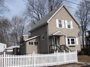 132 Crescent St, Rockland, MA 02370