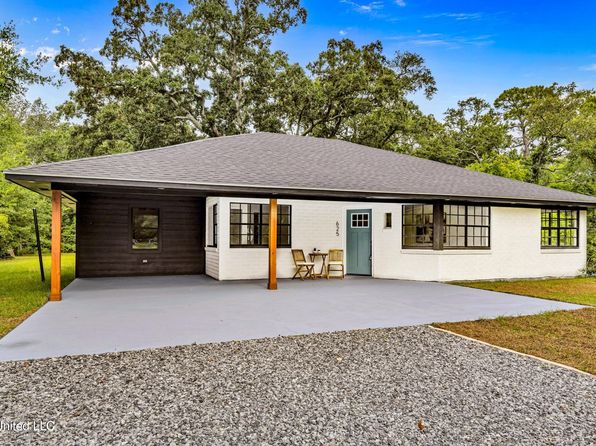 625 Loposser Ave, Gulfport, MS 39507