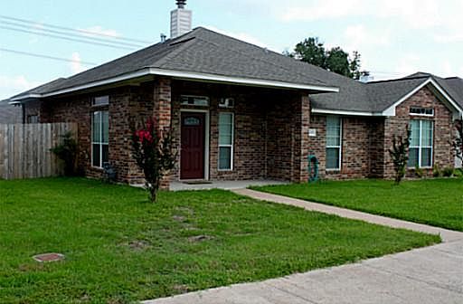 2nd image of 4218 Alexandria Ave