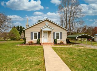 665 Hillcrest St, Hudson, NC 28638