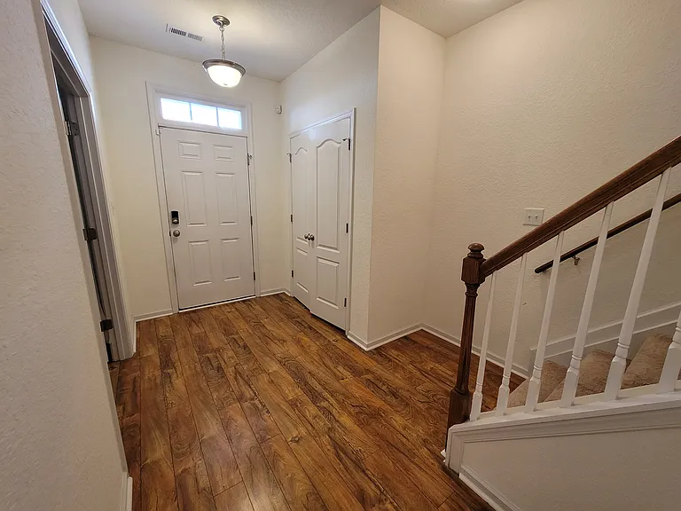 4969 Almandine Ave #1 — Photo 3