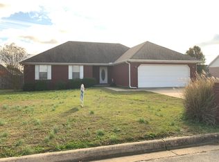 2800 Canterbury, Paragould, AR 72450