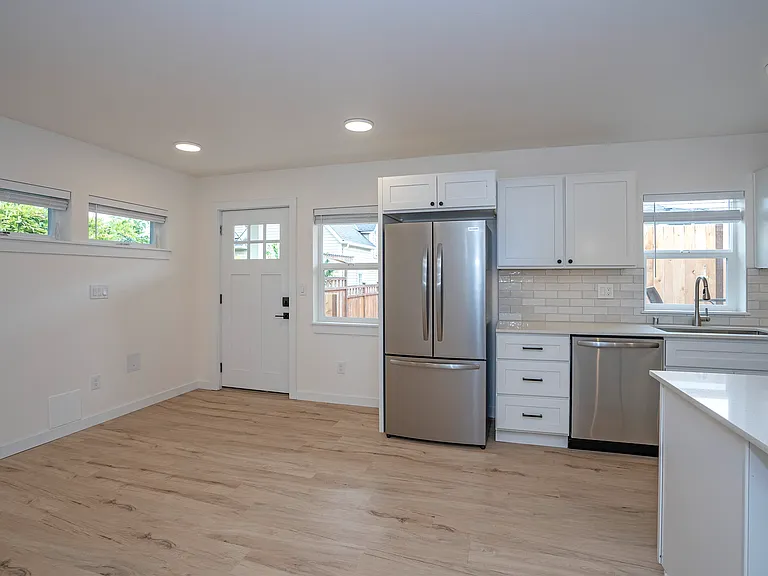 3517 S 9th St #C — Photo 5