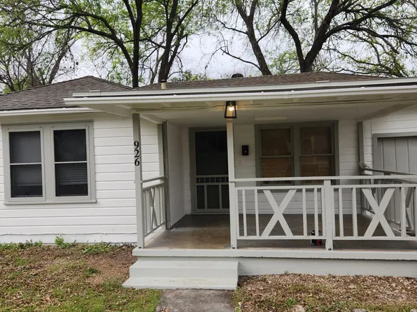 926 Cross St, New Braunfels, TX 78130