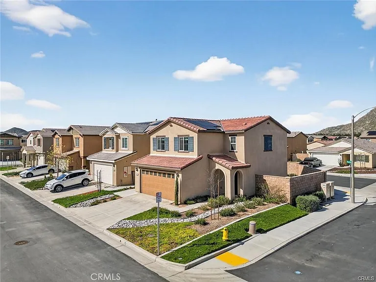30826 Grand Prix Ct — Photo 25