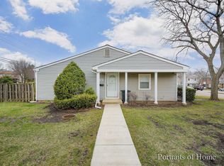 800 Mansfield Ct, Schaumburg, IL