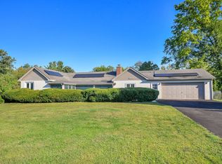 35W486 Fox River Dr, St Charles, IL