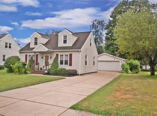 3110 Hampton Rd, Erie, PA 16508