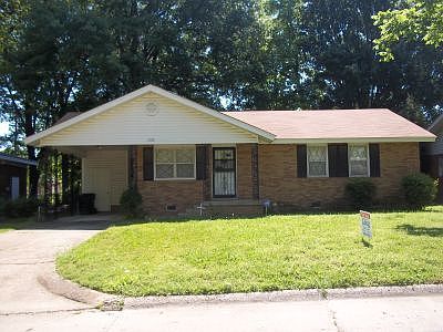 1st image of 1220 Farley St