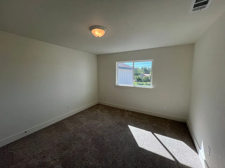 1003 Allie Way — Photo 16