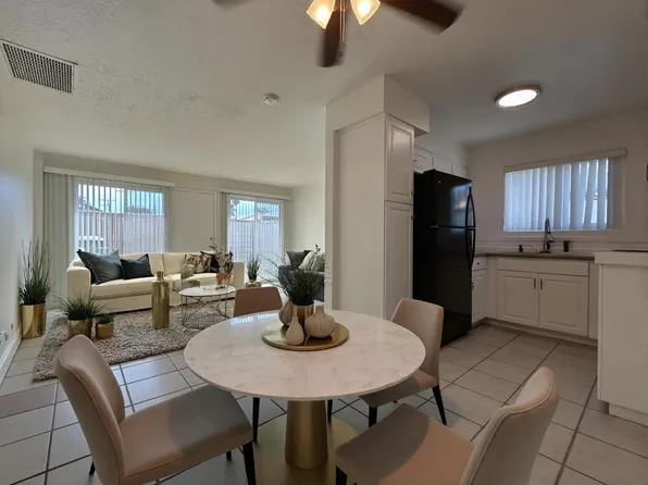 51099 Eisenhower Dr, La Quinta, CA