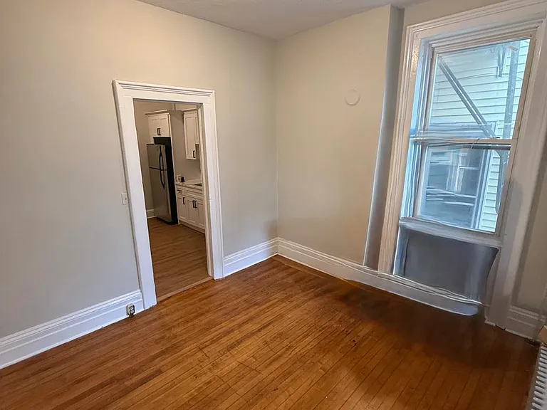 88 Harvey St #2 — Photo 4