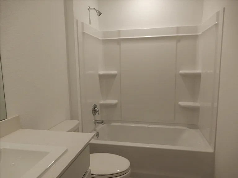 21369 Carosella Dr — Photo 11