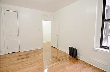 Rented by Park Property Advisors