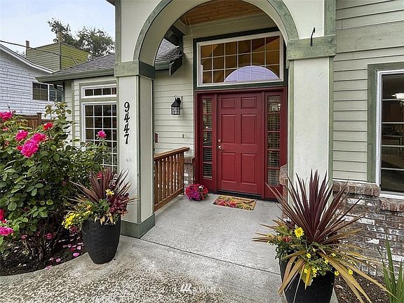 A Wide Front Door provides a Level Entrance to this Well Maintained Home.