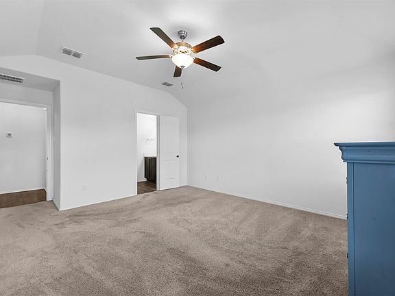 5th image of 1590 Palmeria Dr
