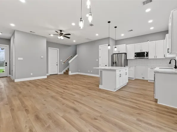 2026 Wavell St, Houston, TX 77088