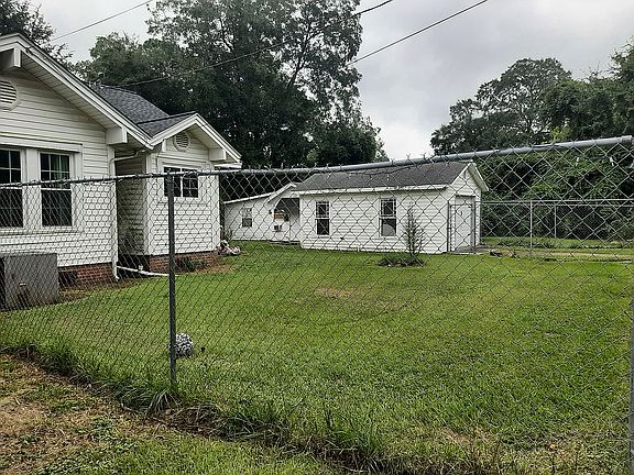 4th image of 282 E Central Ave
