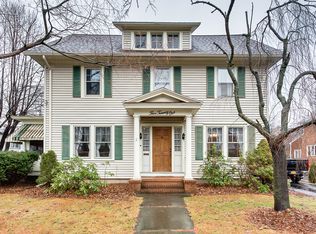 521 Colton Ave, Newark, NY 14513