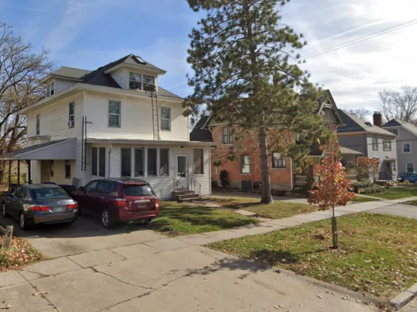 420 N Gilbert St, Iowa City, IA 52245
