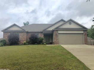 215 Restful Ridge Rd, Hot Springs, AR 71913