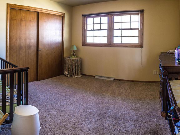 5th image of 1321 Dandelion Ln