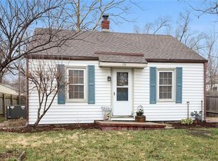 110 S Pine St, Gardner, KS 66030