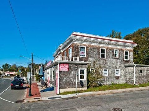 5th image of 1038 New York Ave
