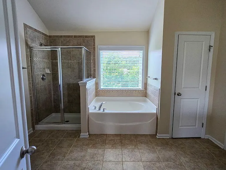 122 Windrush Ln — Photo 26