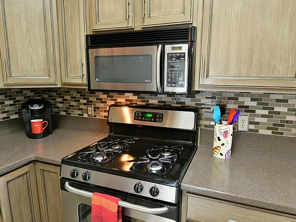 3rd image of 10271 N Wild Turkey Ln