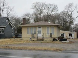 820 Flanders Rd, Flanders, NY 11901