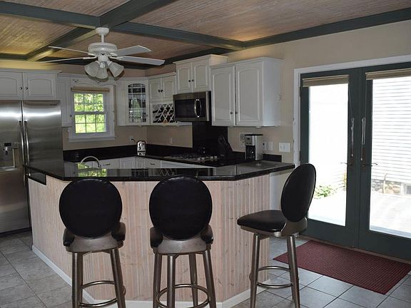 4th image of 10878 S West Bay Shore Dr