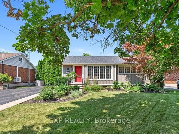 38 Albany Dr, Saint Catharines, ON L2N 3T5