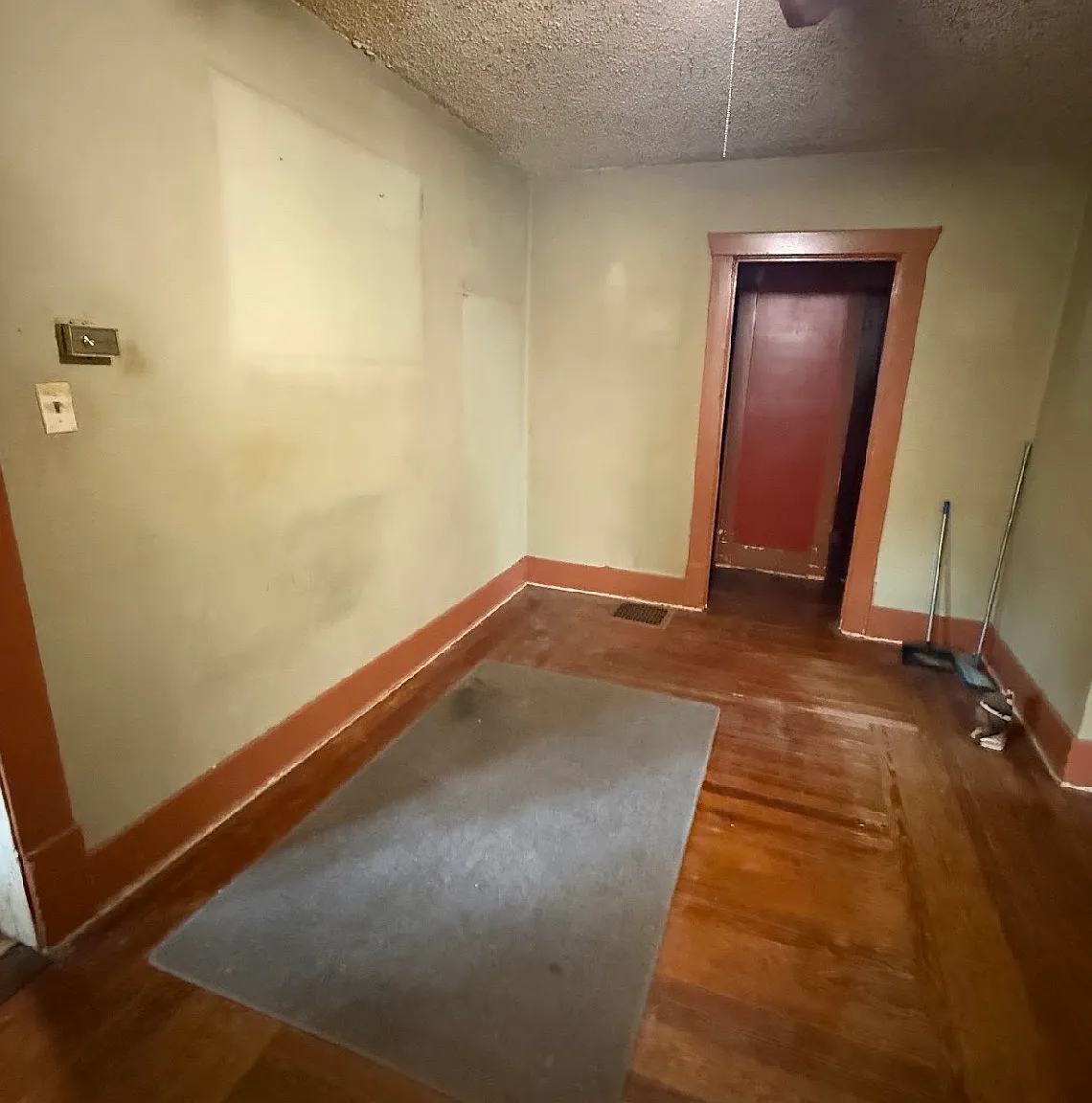 2 bed, 926 sqft, $875 — Photo 4
