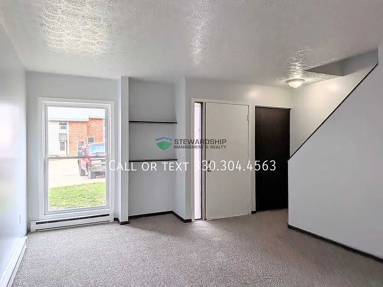 Autumn Chase Townhomes — Photo 10