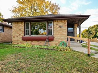 9833 W Lincoln Ave, West Allis, WI 53227