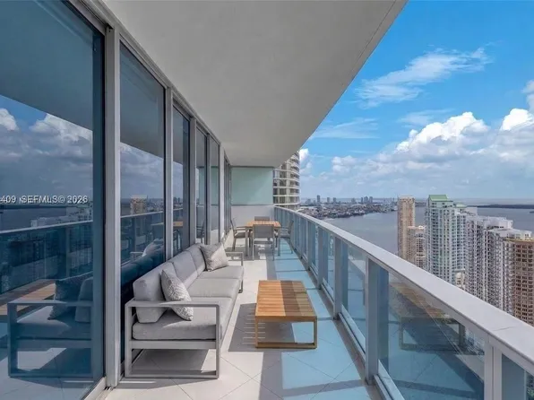 200 Biscayne Boulevard Way APT 5004, Miami, FL 33131